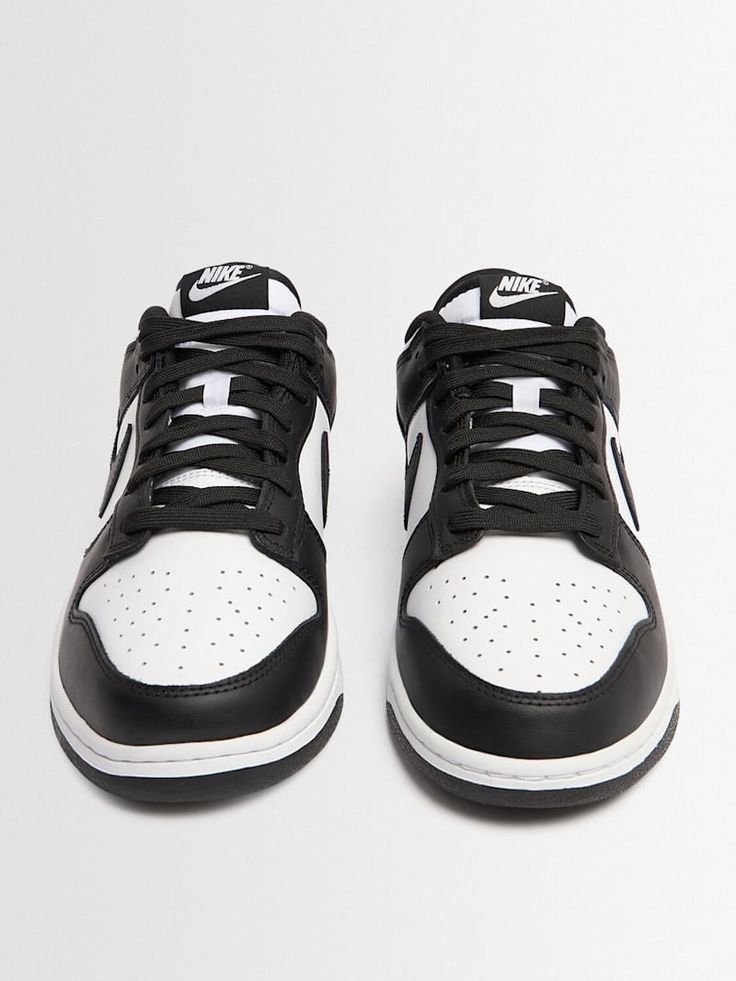 Nike Low Dunk Black/White